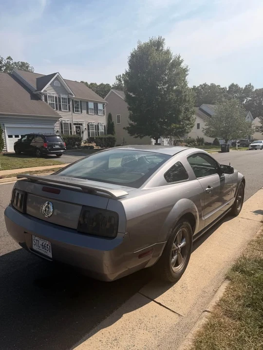 2006 Ford S197 Mustang - Image 2 of 9