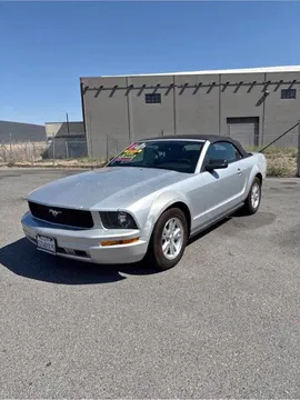 2006 Ford Mustang V6 Standard