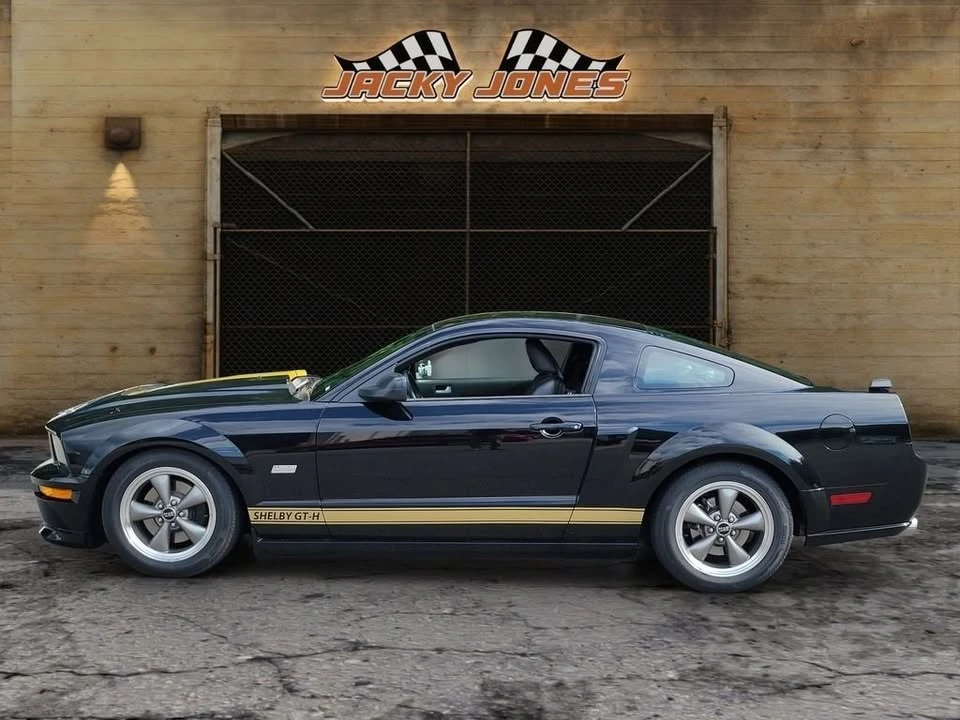 2006 Ford S197 Mustang - Image 2 of 18
