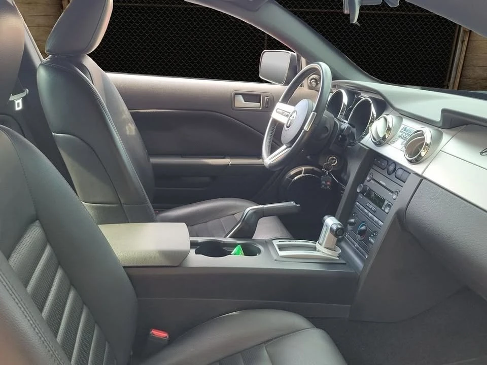 2006 Ford S197 Mustang - Image 11 of 18