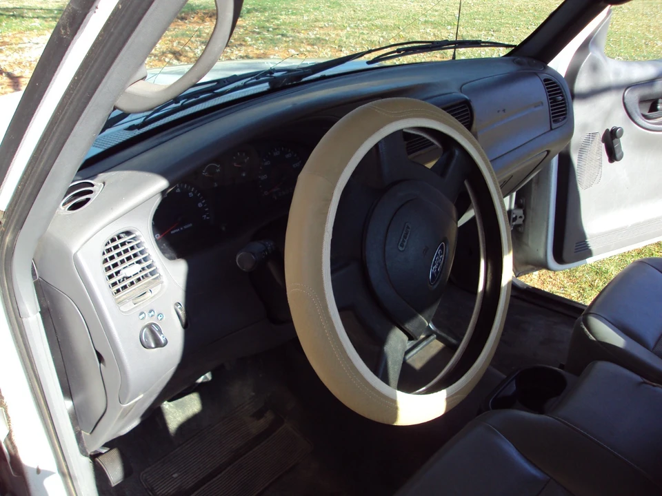 2006 Ford Ranger 3rd Gen - Image 13 of 17