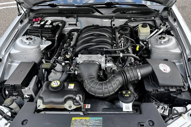 2006 Ford S197 Mustang - Image 6 of 7