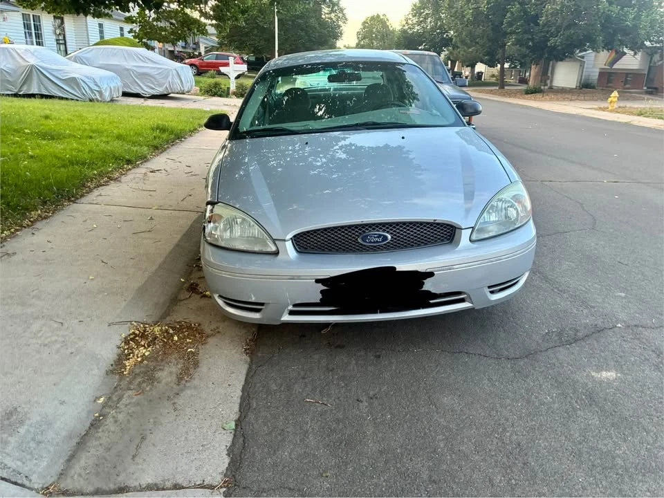 2006 Ford Taurus 4th Gen - Image 5 of 6