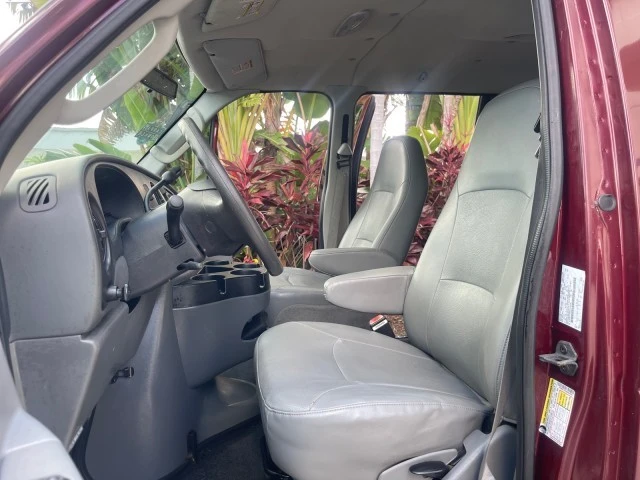 2006 Ford Econoline Van - Image 11 of 21