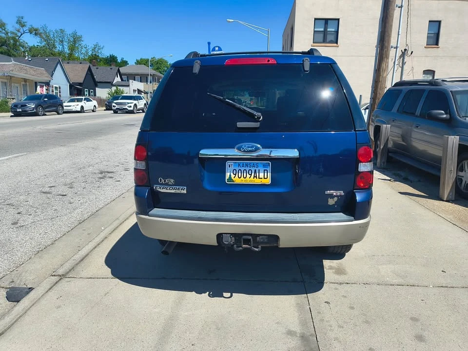 2006 Ford Explorer 4th Gen - Image 4 of 8