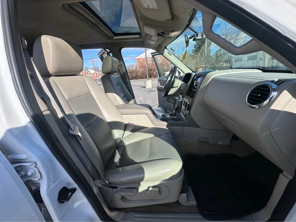 2006 Ford Explorer 4th Gen - Image 9 of 12