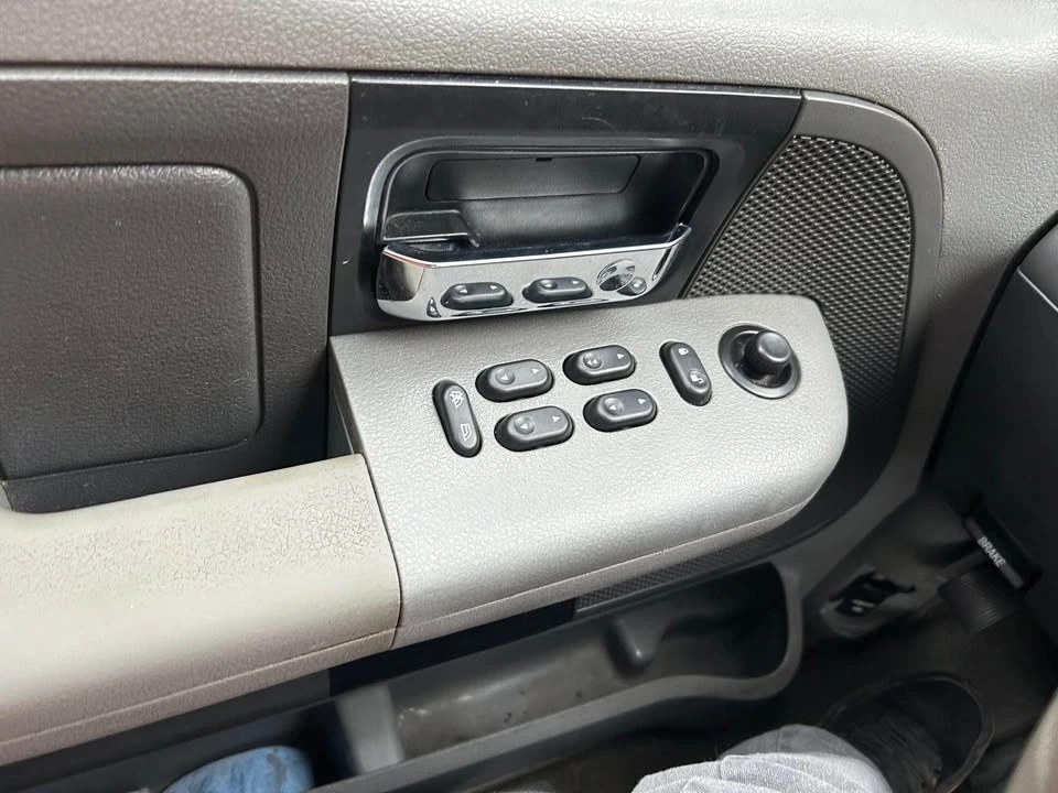 2006 Ford F-150 11th Gen - Image 15 of 16