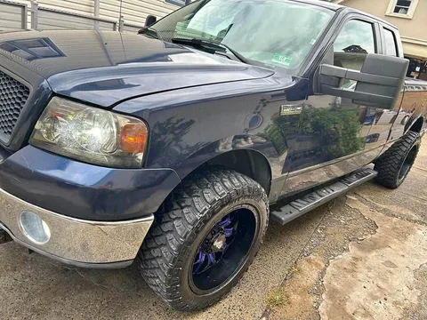 2006 Ford F-150 Regular Cab XL