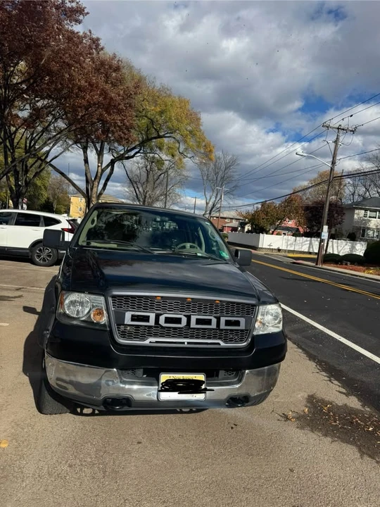 2005 Ford F-150 11th Gen - Image 2 of 5