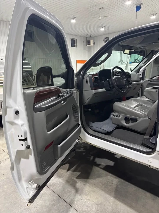 2006 Ford Super Duty 1st Gen - Image 7 of 15