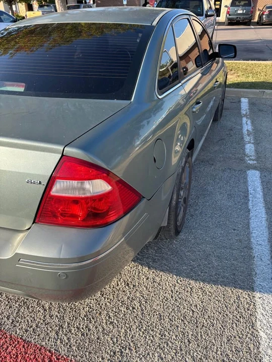 2006 Ford Five Hundred - Image 3 of 4