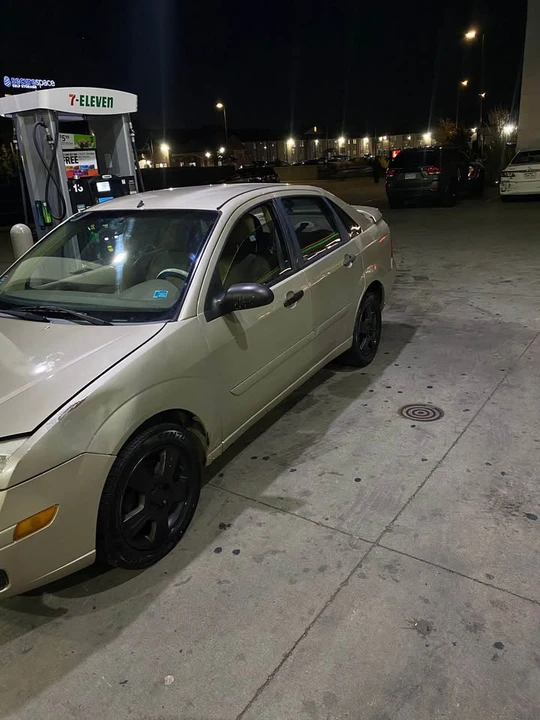 2006 Ford Focus 2nd Gen - Image 5 of 6