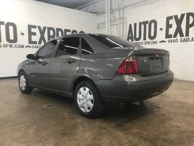 2006 Ford Focus 2nd Gen - Image 3 of 5