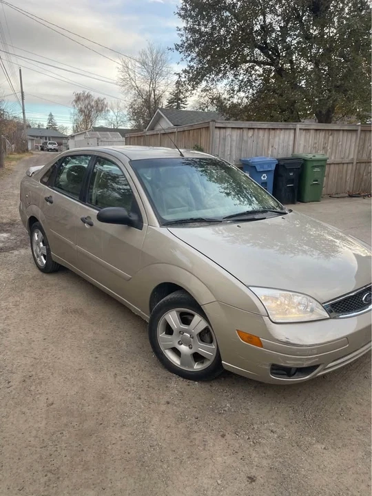 2006 Ford Focus 2nd Gen - Image 2 of 5