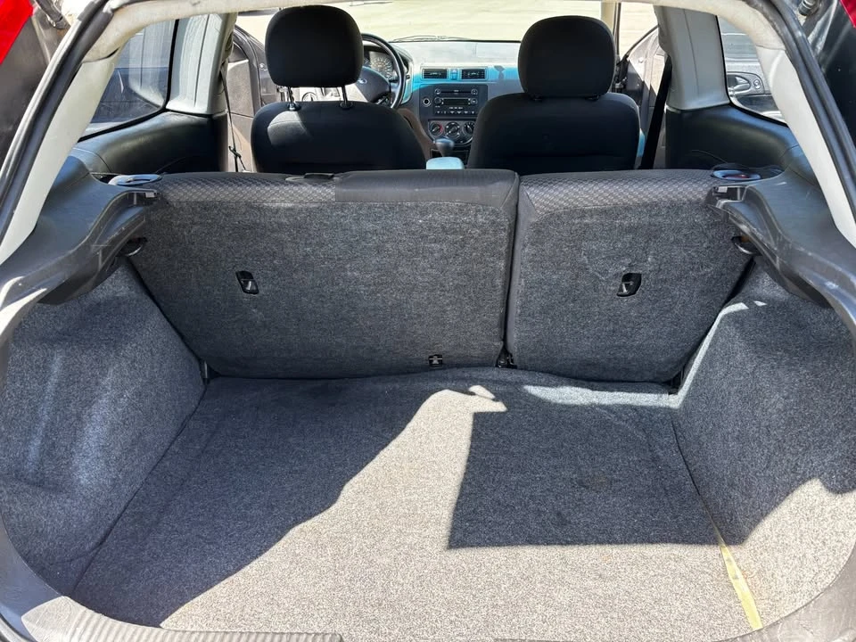2006 Ford Focus 2nd Gen - Image 12 of 12