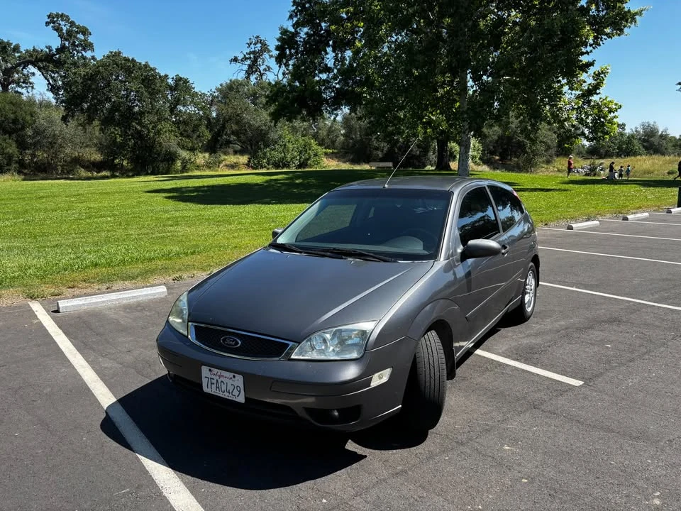 2006 Ford Focus 2nd Gen - Image 2 of 12