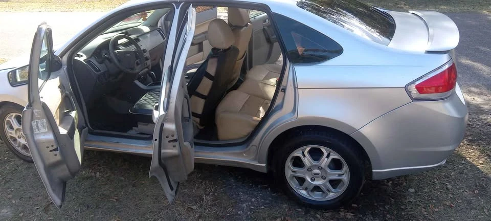 2006 Ford Focus 1st Gen - Image 3 of 3