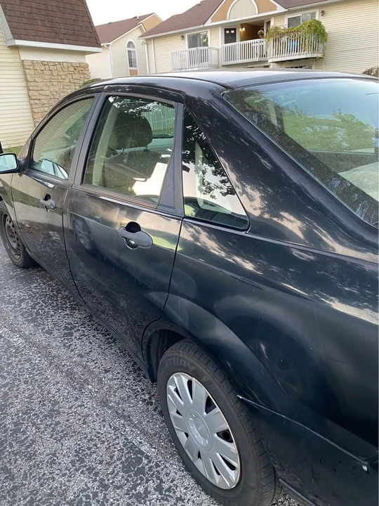 2006 Ford Focus 1st Gen - Image 9 of 17