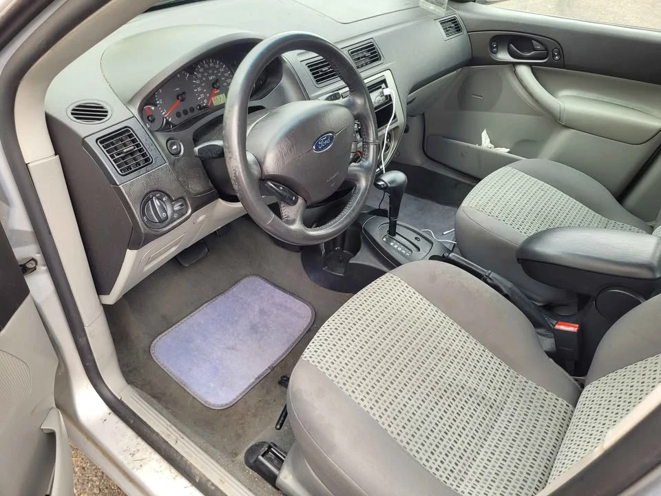2006 Ford Focus 2nd Gen - Image 5 of 6
