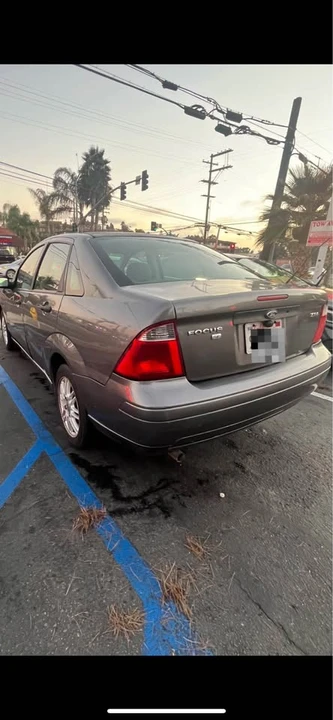 2006 Ford Focus 2nd Gen - Image 2 of 10