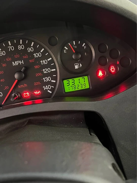 2006 Ford Focus 2nd Gen - Image 6 of 10