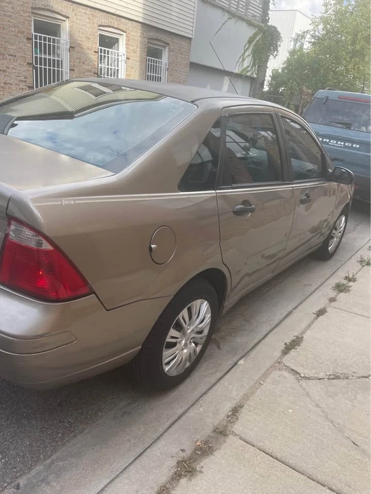 2006 Ford Focus 2nd Gen - Image 6 of 7