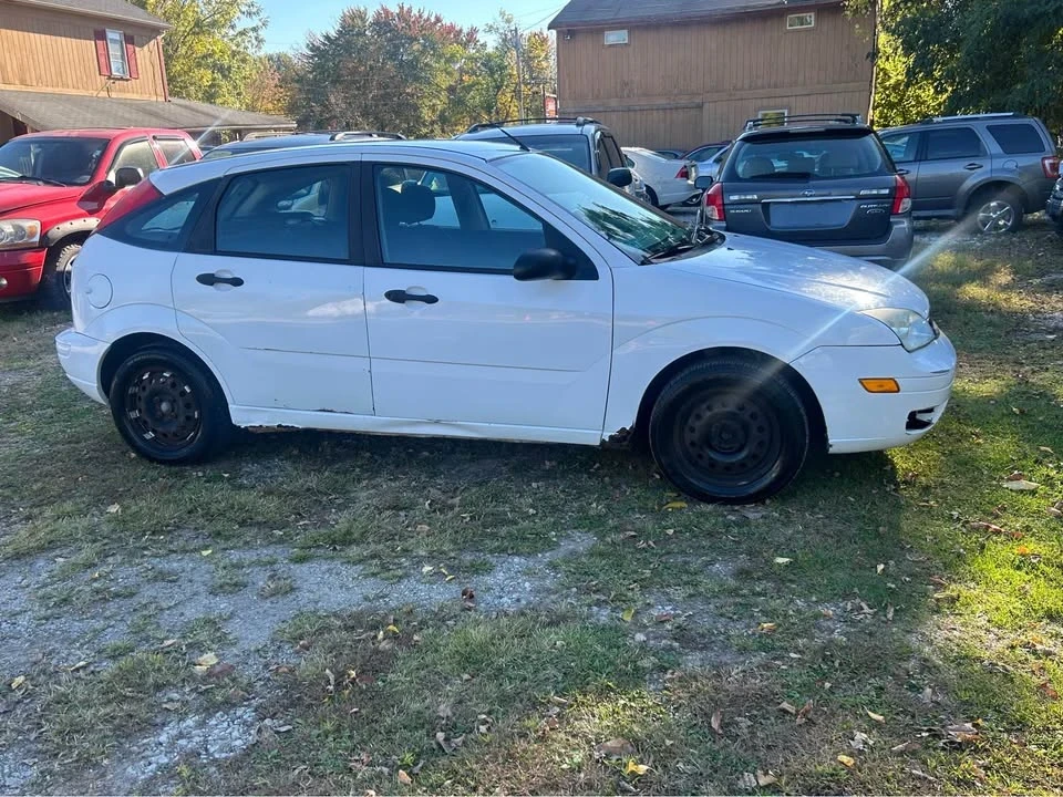 2006 Ford Focus 2nd Gen - Image 6 of 12
