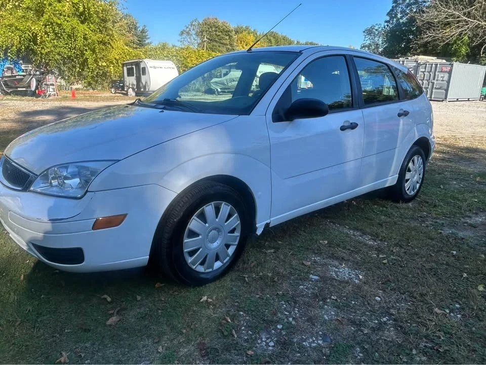 2006 Ford Focus 2nd Gen - Image 2 of 12