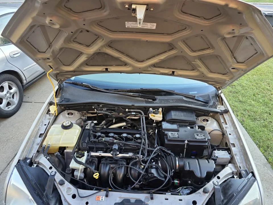 2006 Ford Focus 2nd Gen - Image 10 of 11