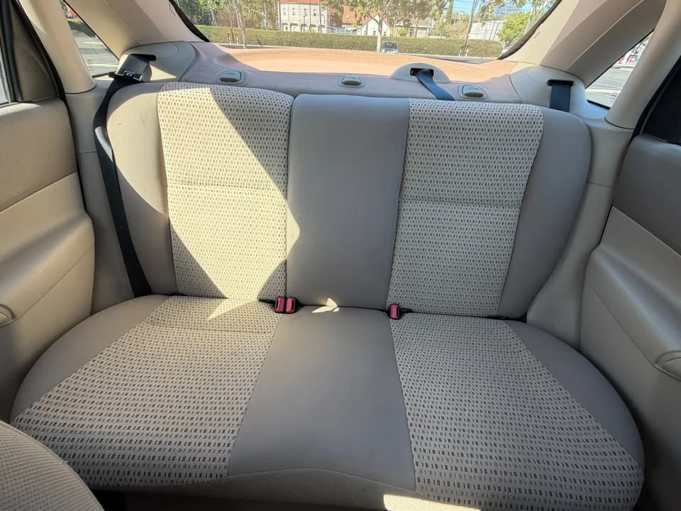 2006 Ford Focus 2nd Gen - Image 12 of 17