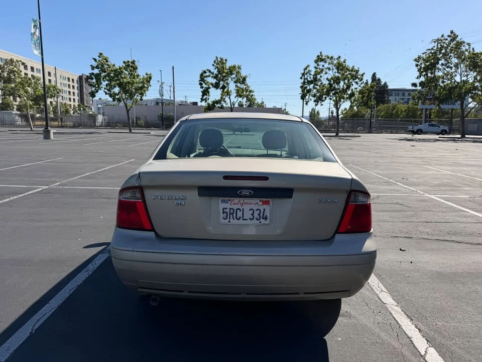 2006 Ford Focus 2nd Gen - Image 4 of 17