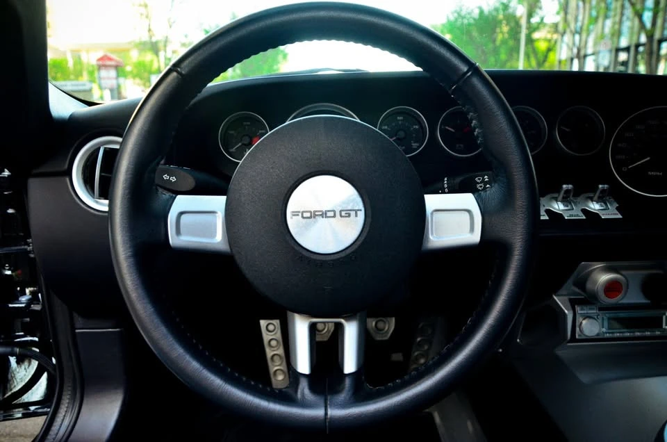 2006 Ford GT 1st Gen - Image 13 of 16