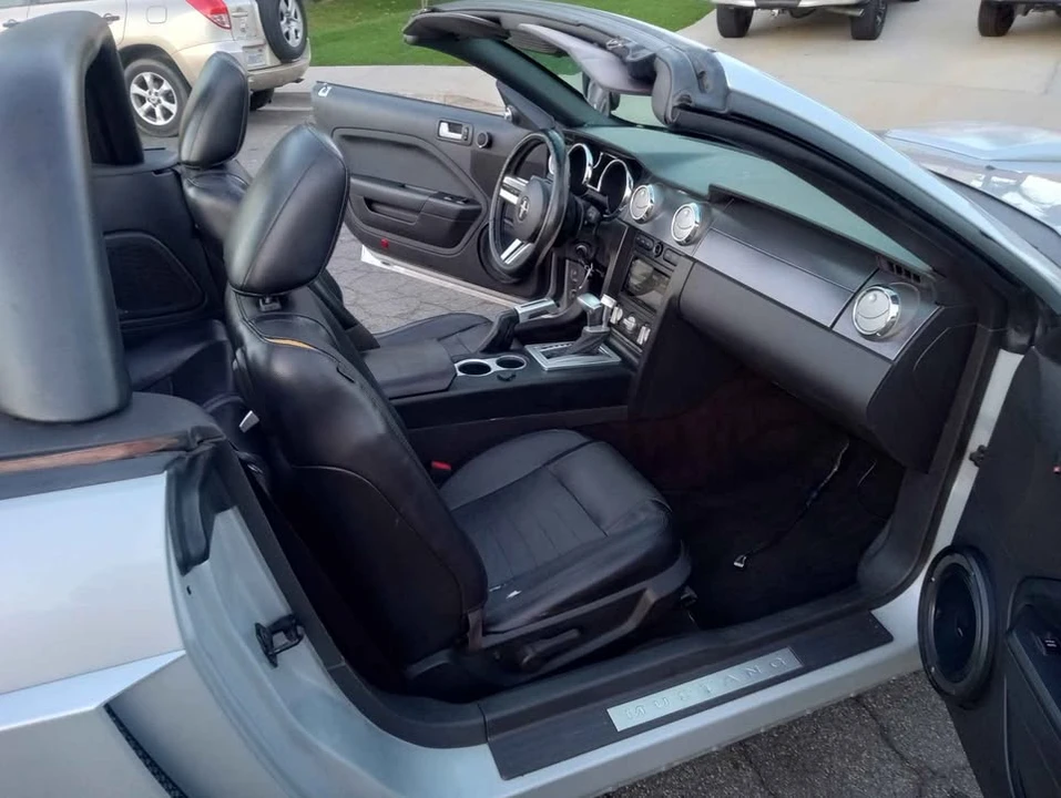 2006 Ford GT 1st Gen - Image 11 of 14