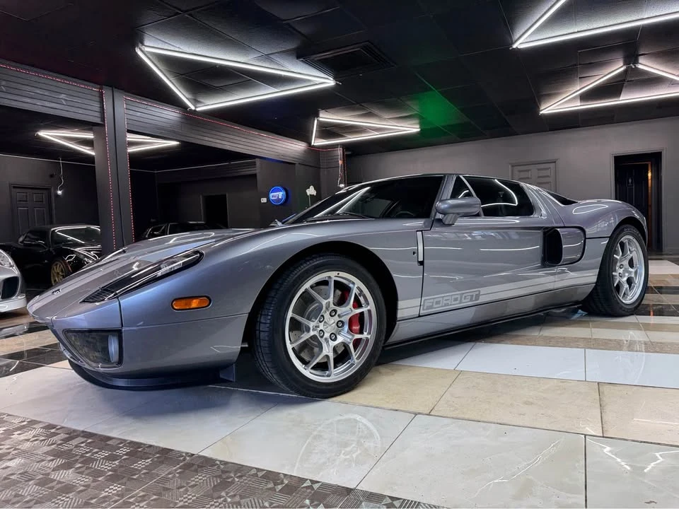 2006 Ford GT 1st Gen - Image 9 of 20