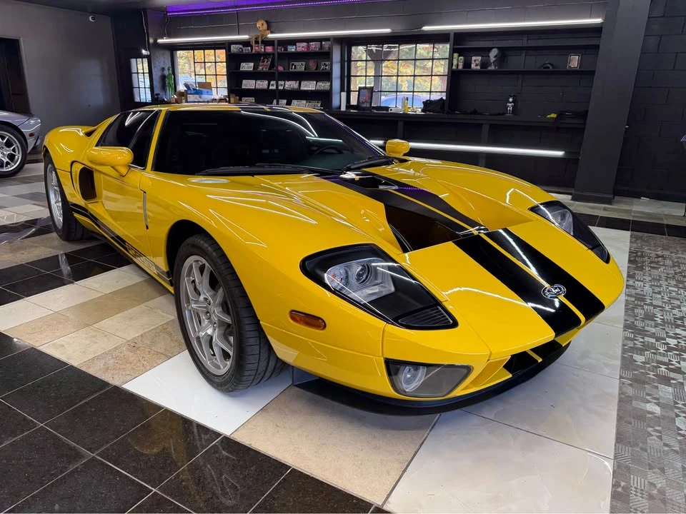 2006 Ford GT 1st Gen - Image 18 of 20