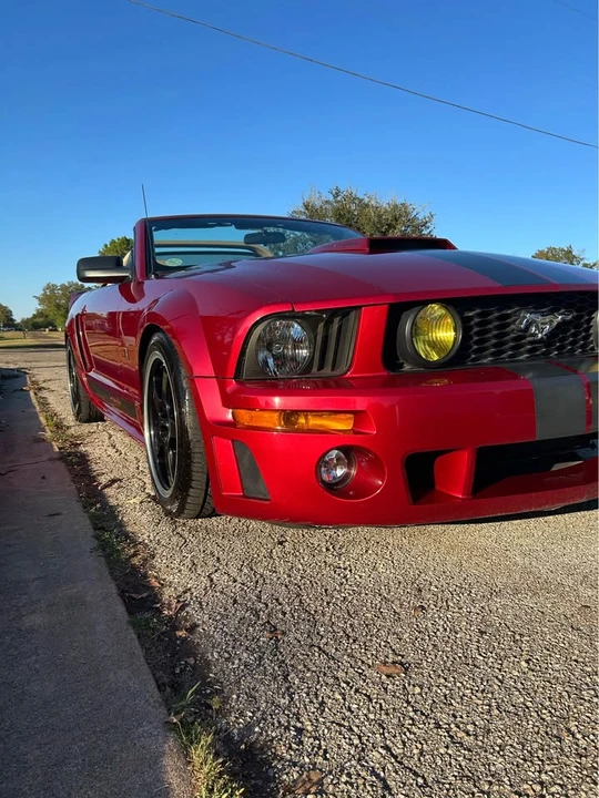 2006 Ford GT 1st Gen - Image 2 of 15