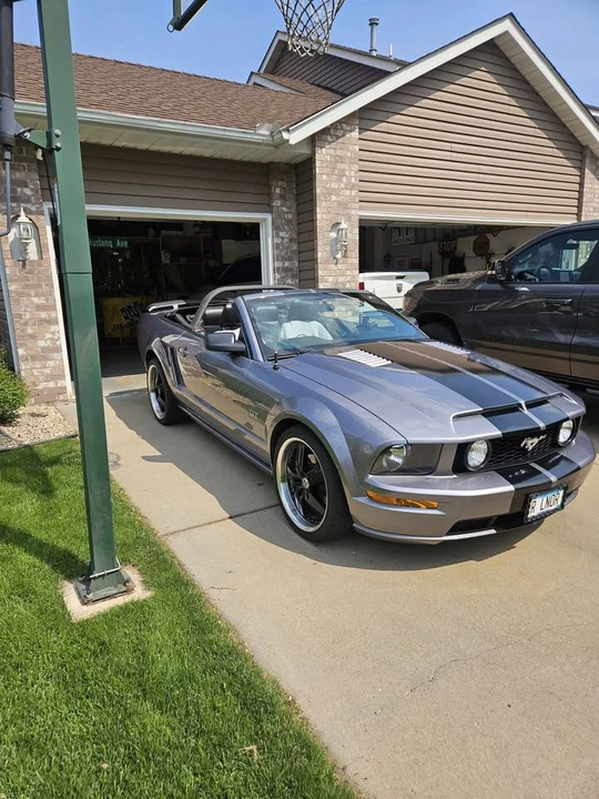 2006 Ford GT 1st Gen - Image 2 of 13