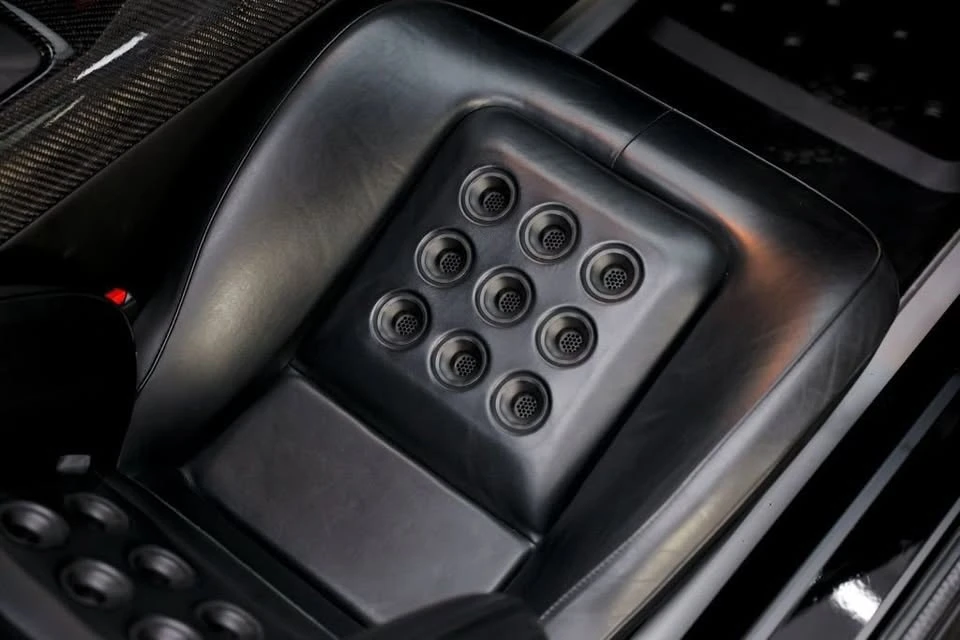 2006 Ford GT 1st Gen - Image 13 of 20