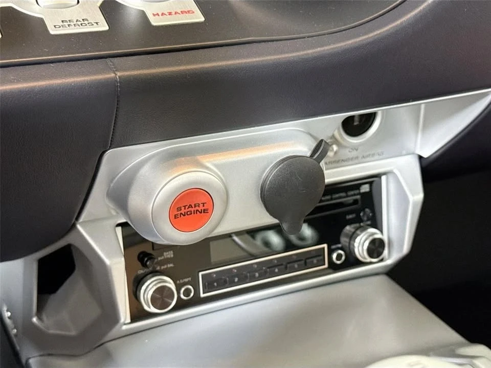 2006 Ford GT 1st Gen - Image 16 of 17