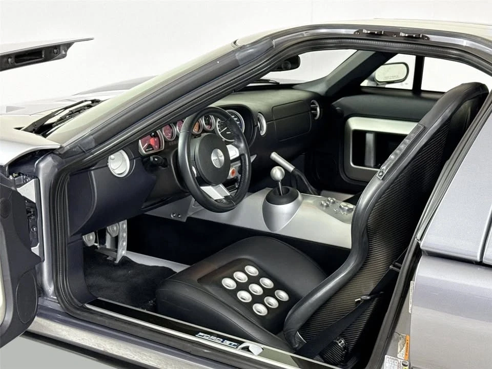 2006 Ford GT 1st Gen - Image 9 of 17