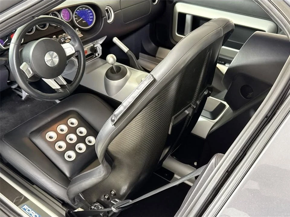 2006 Ford GT 1st Gen - Image 13 of 17
