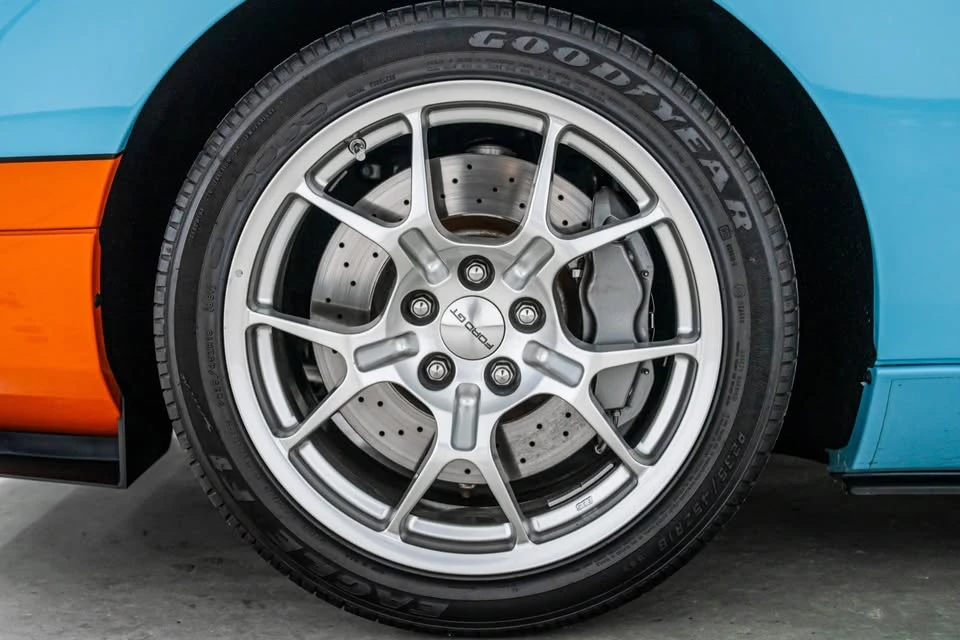2006 Ford GT 1st Gen - Image 4 of 13