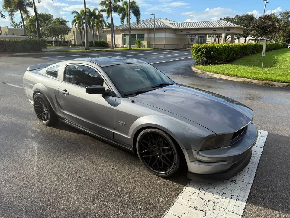 2006 Ford S197 Mustang - Image 2 of 10