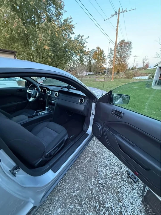 2006 Ford S197 Mustang - Image 8 of 15