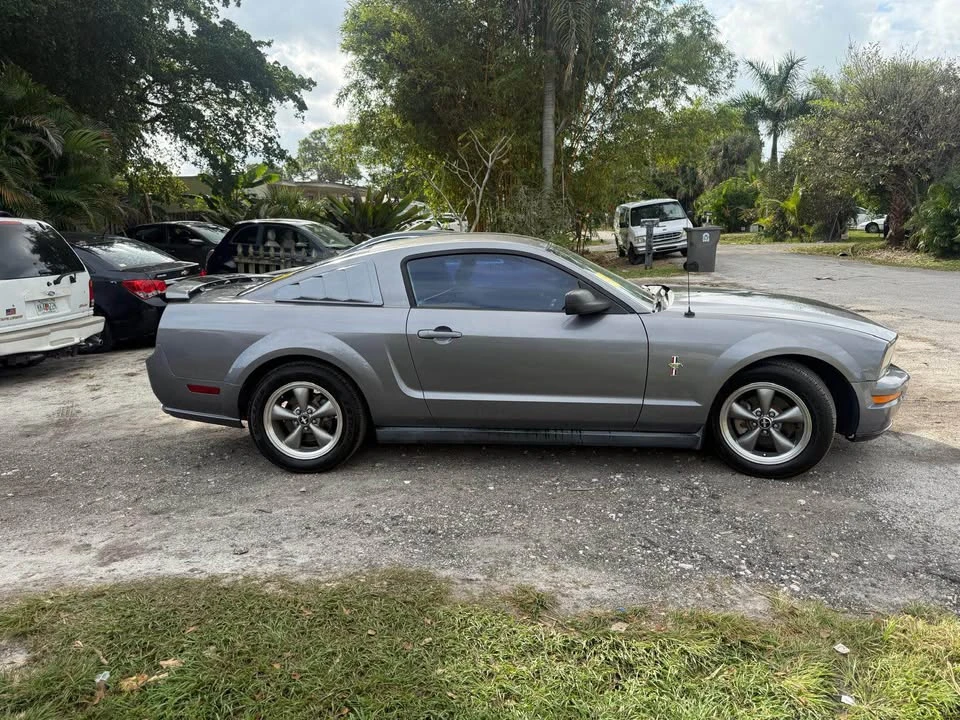 2006 Ford S197 Mustang - Image 3 of 14