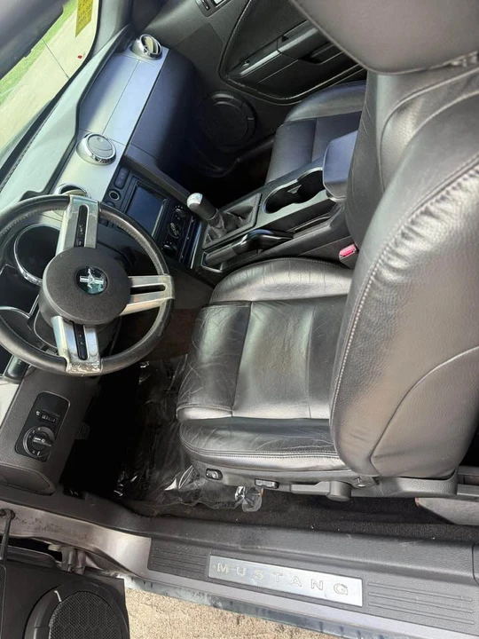 2006 Ford S197 Mustang - Image 9 of 14