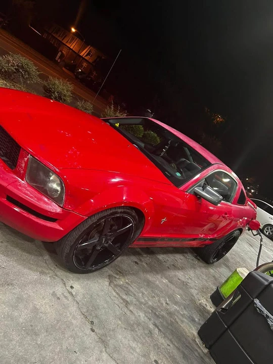 2006 Ford S197 Mustang - Image 8 of 9