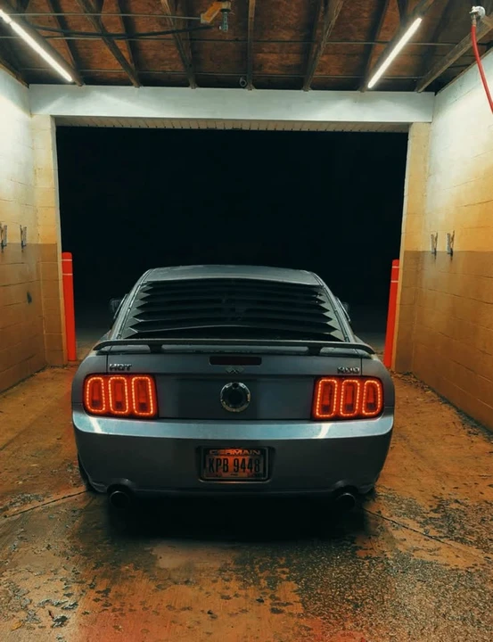2006 Ford S197 Mustang - Image 2 of 9