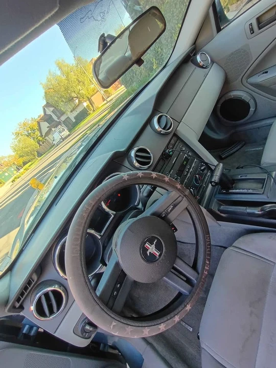 2006 Ford S197 Mustang - Image 7 of 13