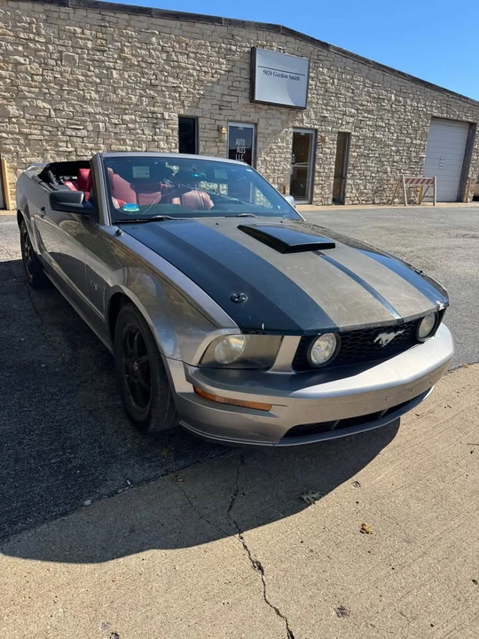 2006 Ford S197 Mustang - Image 9 of 11